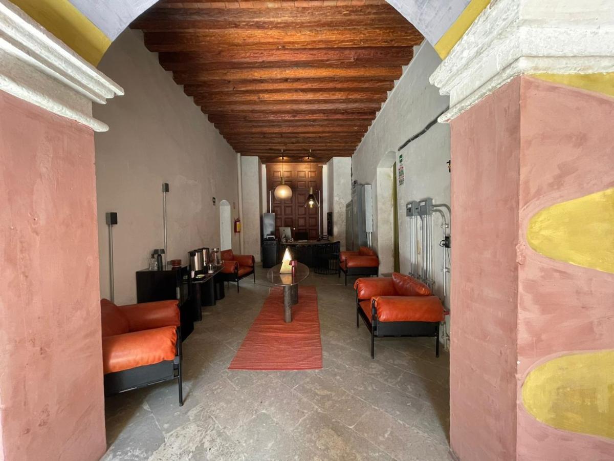 Pug Seal Oaxaca Hotel Exterior photo