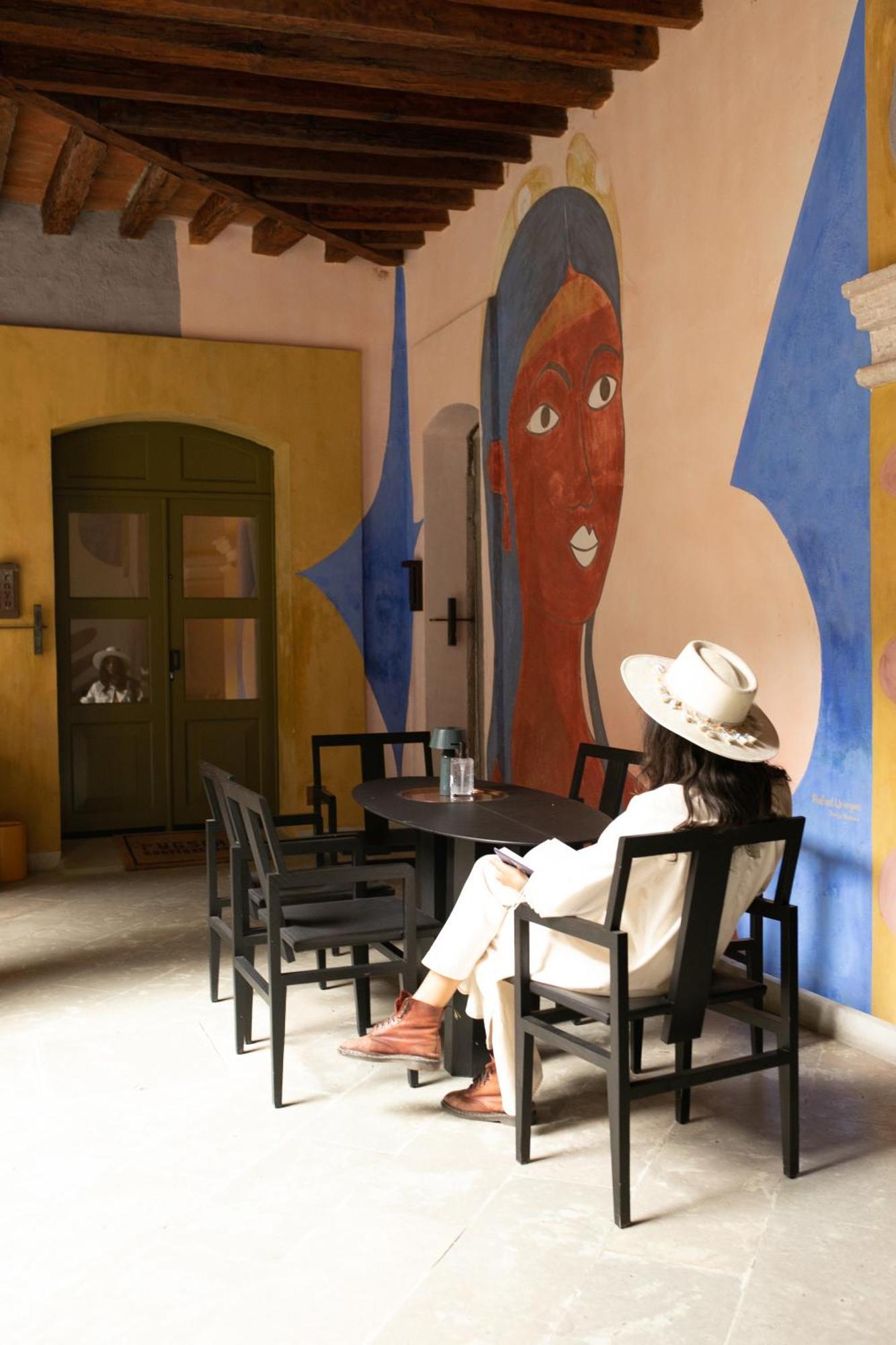 Pug Seal Oaxaca Hotel Exterior photo